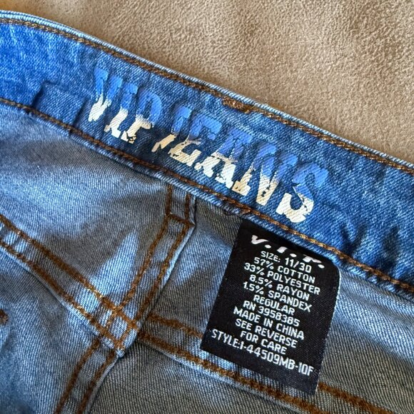 VIP Stretchy Women's Junior Straight Leg Jeans, Blue, Size 11/30 - Picture 4 of 7